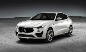 Biały Maserati Levante na pustkowiu. Sprawdź aktualną maserati levante cena i odkryj luksus.