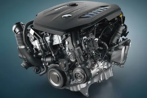 Silnik TwinPower Turbo BMW, serce modelu g30, gotowy do pracy.