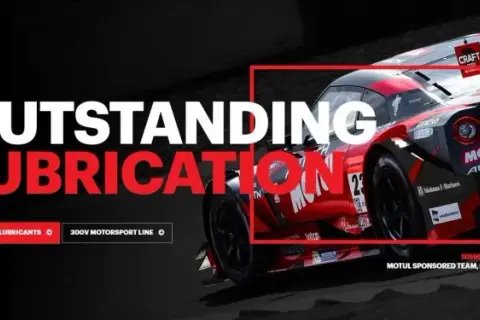 Motul 300V 15W50 - najlepszy olej do silników sportowych i wyścigowych