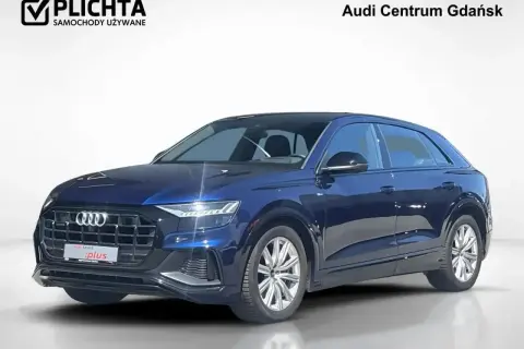 Granatowe Audi SQ8 na sprzedaż. Sprawdź atrakcyjną audi sq8 cena w Audi Centrum Gdańsk.