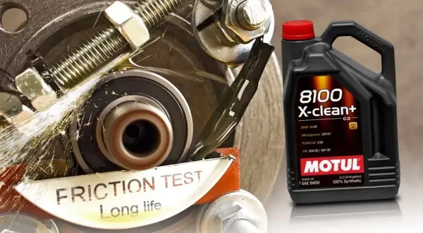 Motul 8100 X-Clean+ 5W30 - Jak często wymieniać olej, aby uniknąć problemów?