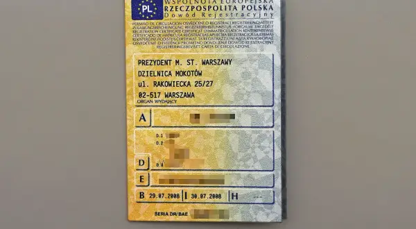 Gdzie jest numer silnika w dowodzie? Oto co musisz wiedzieć