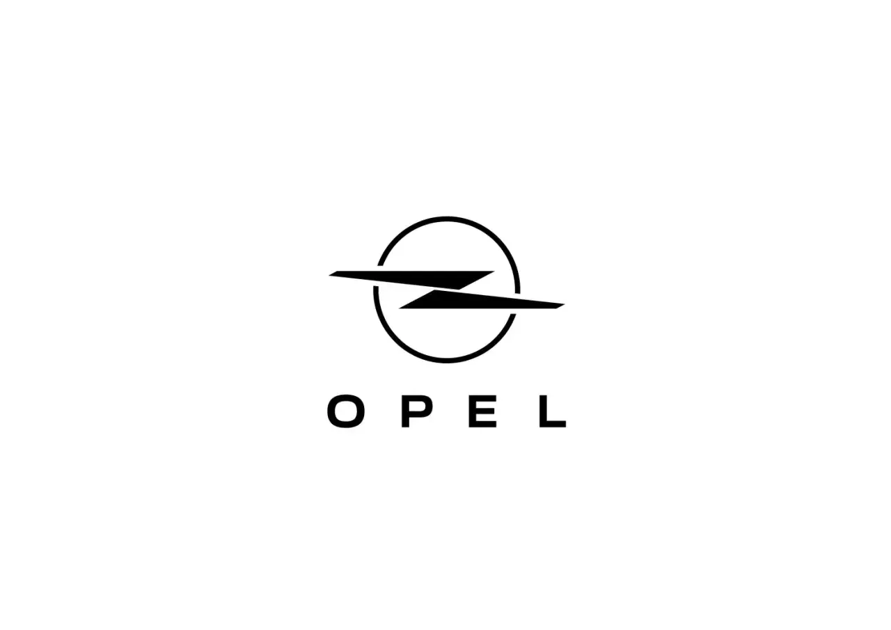 Logo marki samochodu Opel. Błyskawica w okręgu, poniżej napis OPEL.
