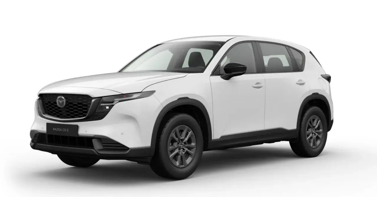 Biała Mazda CX-5 na białym tle. Sprawdź aktualną mazda cx-5 cena i wybierz swój wymarzony SUV.