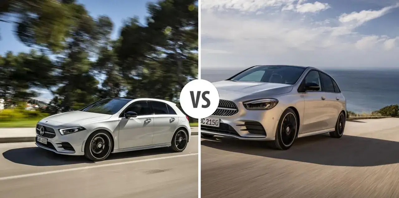 Dwa modele mercedes hatchback: biały i srebrny, jadące po drogach.