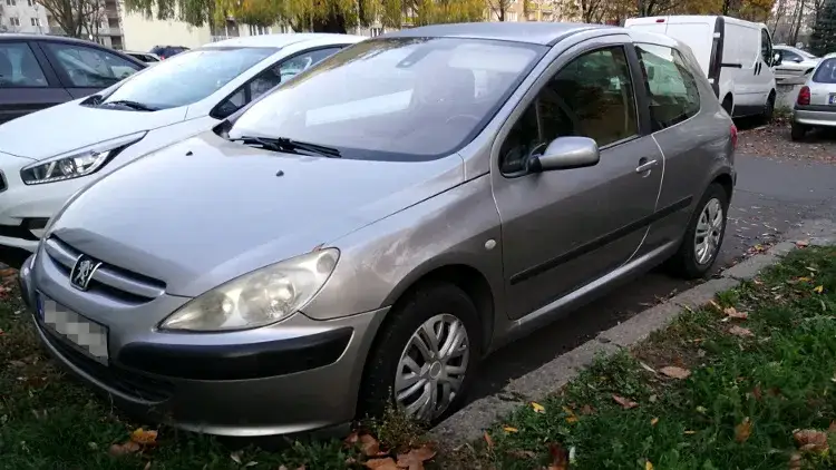 Zdjęcie Jaki płyn do chłodnicy Peugeot 307? Oto co musisz wiedzieć, aby uniknąć problemów