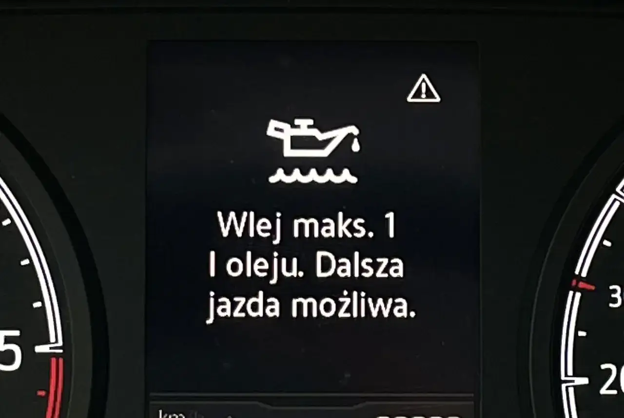 Zdjęcie Niskie ciśnienie oleju w silniku – objawy, które mogą zrujnować silnik