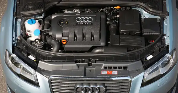 Silnik 1.9 TDI w Audi, gotowy do drogi.